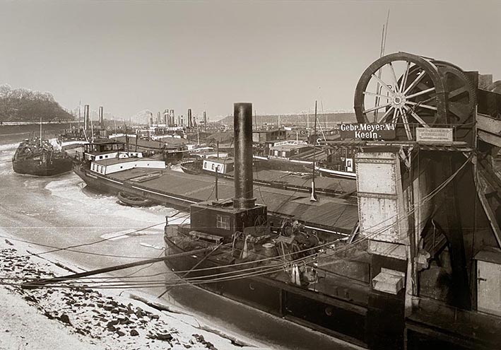 Hafen Oberwinter - historisches Foto vom Eisgang im Winter